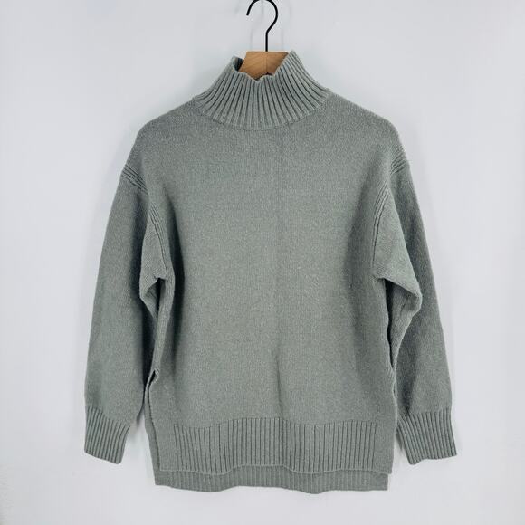 H&M Gray Ribbed Turtleneck Sweater Women’s Size Small Cozy Knit Pullover - Picture 1 of 7